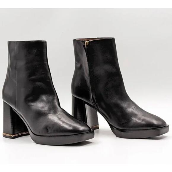 Tory Burch Women Ruby‎ 90 Link Chain Black Leather Chunky Boots size 8.5 - Picture 1 of 9